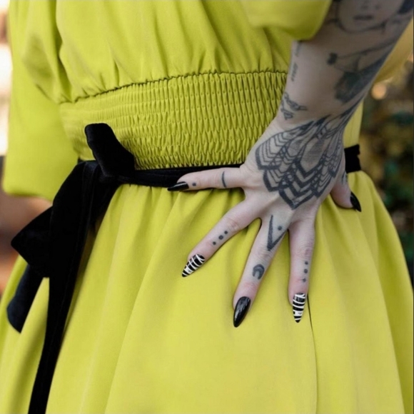 chartreuse Eva Dress by The Oblong Box - Picture 4 of 5